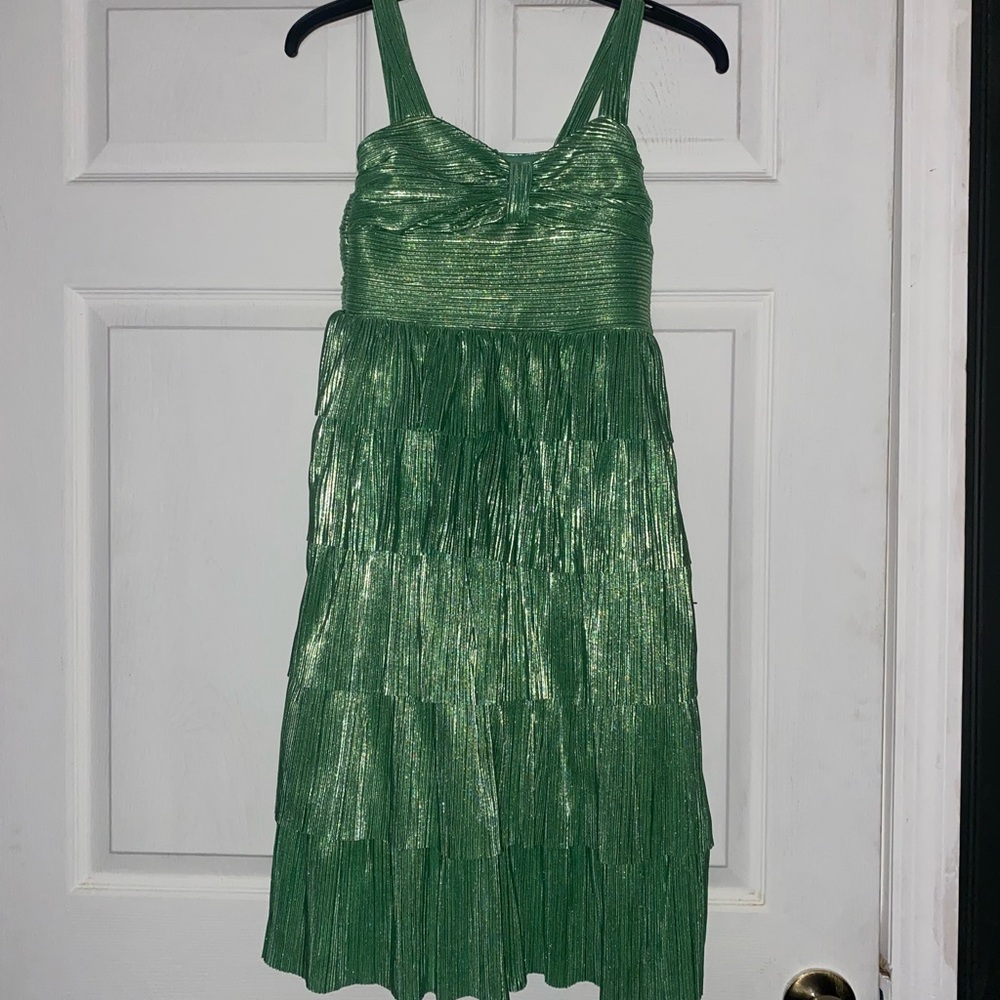 Green Sleeveless Dress